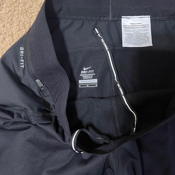 Nike DriFit Running Tights - Picture 3 of 3
